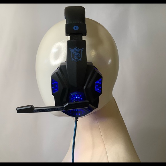 Headset Wired Noise Isolation with microphone. - Picture 7 of 8